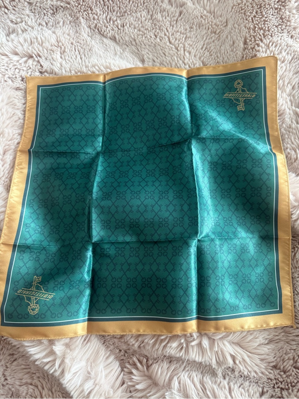 NEW Old Fitzgerald Green Satin Pocket Square Scarf 14” x 14”